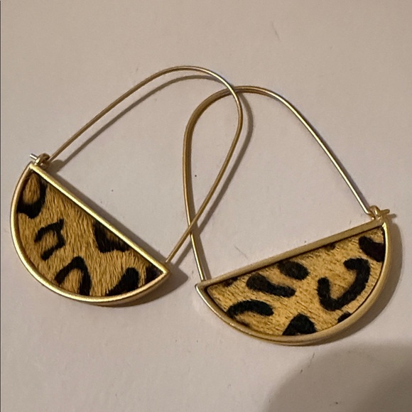 Jewelry - Leopard Print Gold Hoop Earrings